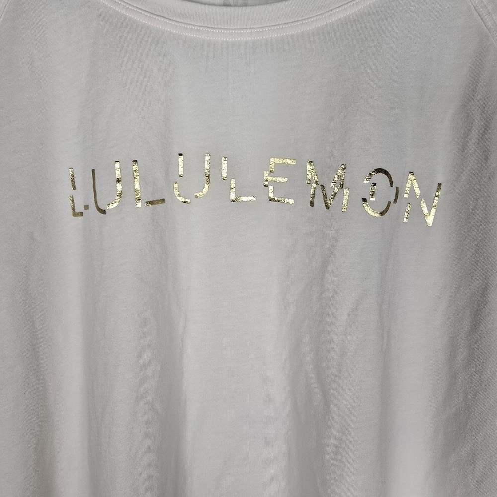 Lululemon Cream Emerald Long Sleeve Lunar New Year T-shirt No Size Very Soft - Picture 3 of 9